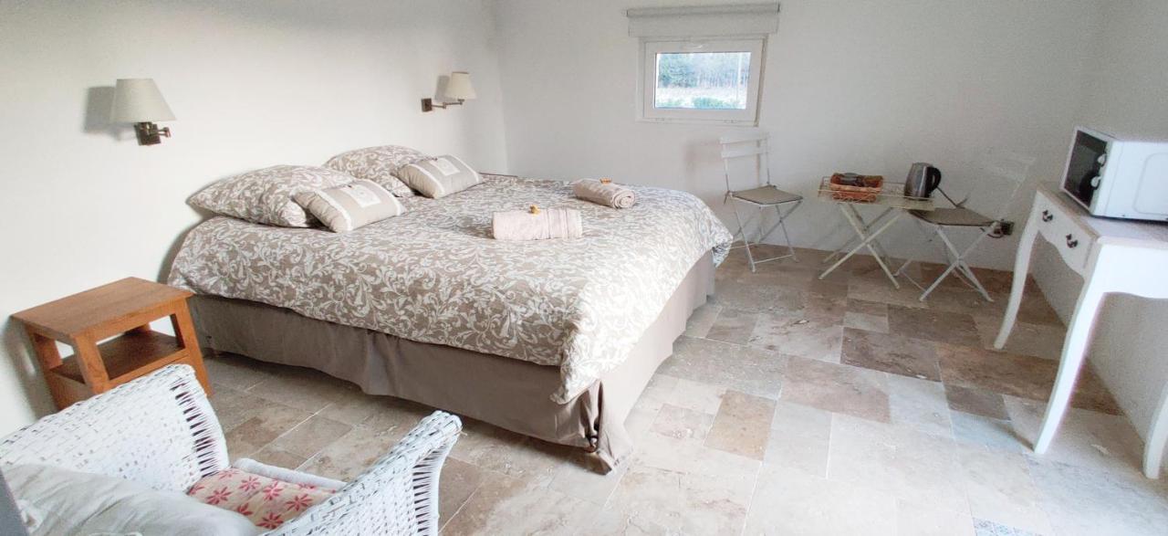Апартаменти Superbe Chambre Avec Terrasse, Parking Prive, Jardin, Calme, Climatisation, 10 Mn Pont Du Gard #7 Рошфор-дю-Гар Екстер'єр фото